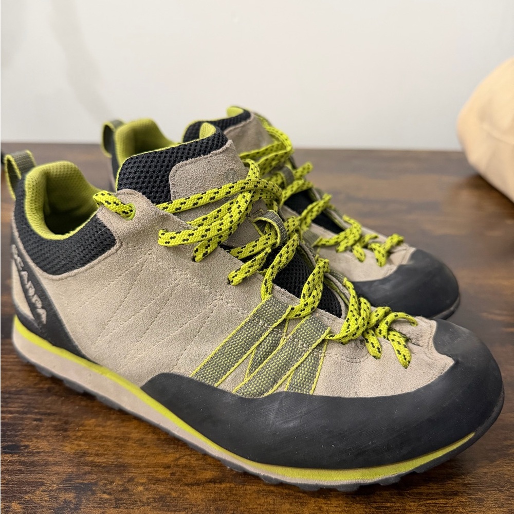 Scarpa Approach Shoes (M7.5W8.5)